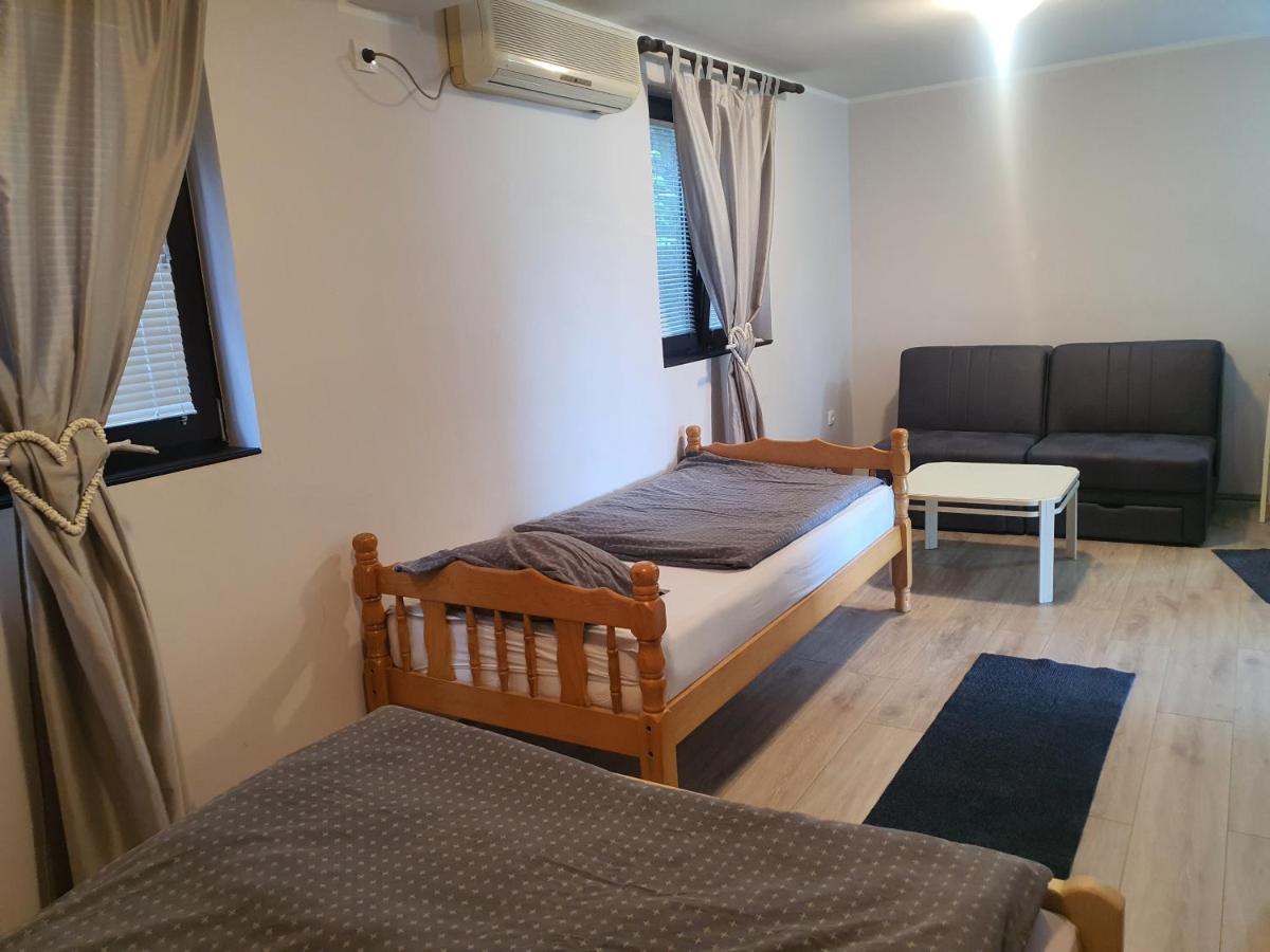 Hostelche Guest House Smederevo Exterior photo